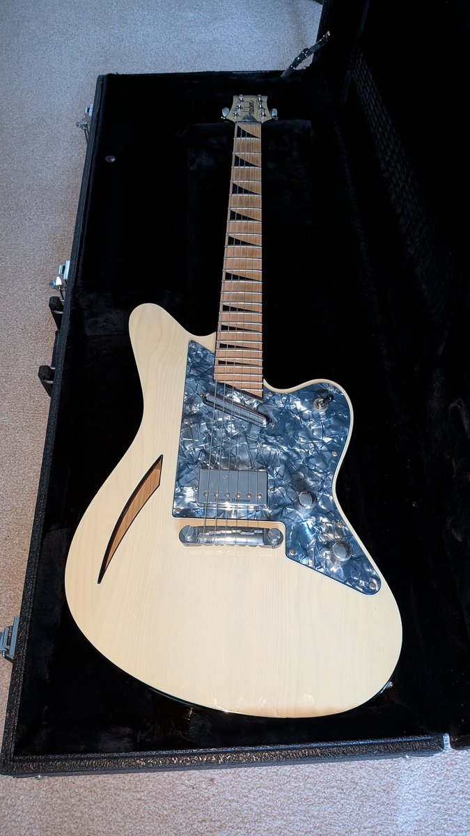 Marknich333's tweet photo. @Guitarbizon https://t.co/oYDL8kckL0