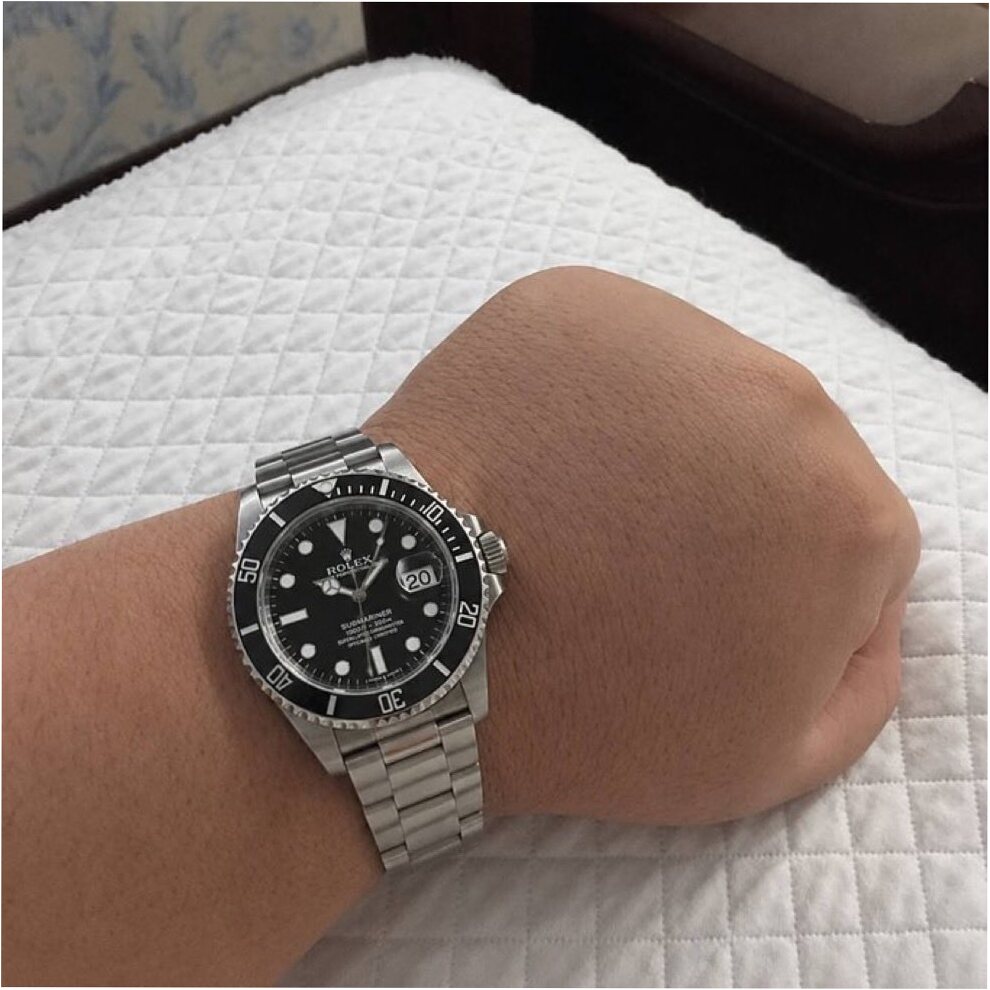 greg_bragg's tweet photo. Big thanks to the RobinHood crew! Just picked up my new Submariner 😎 https://t.co/jbVFFvrJAO