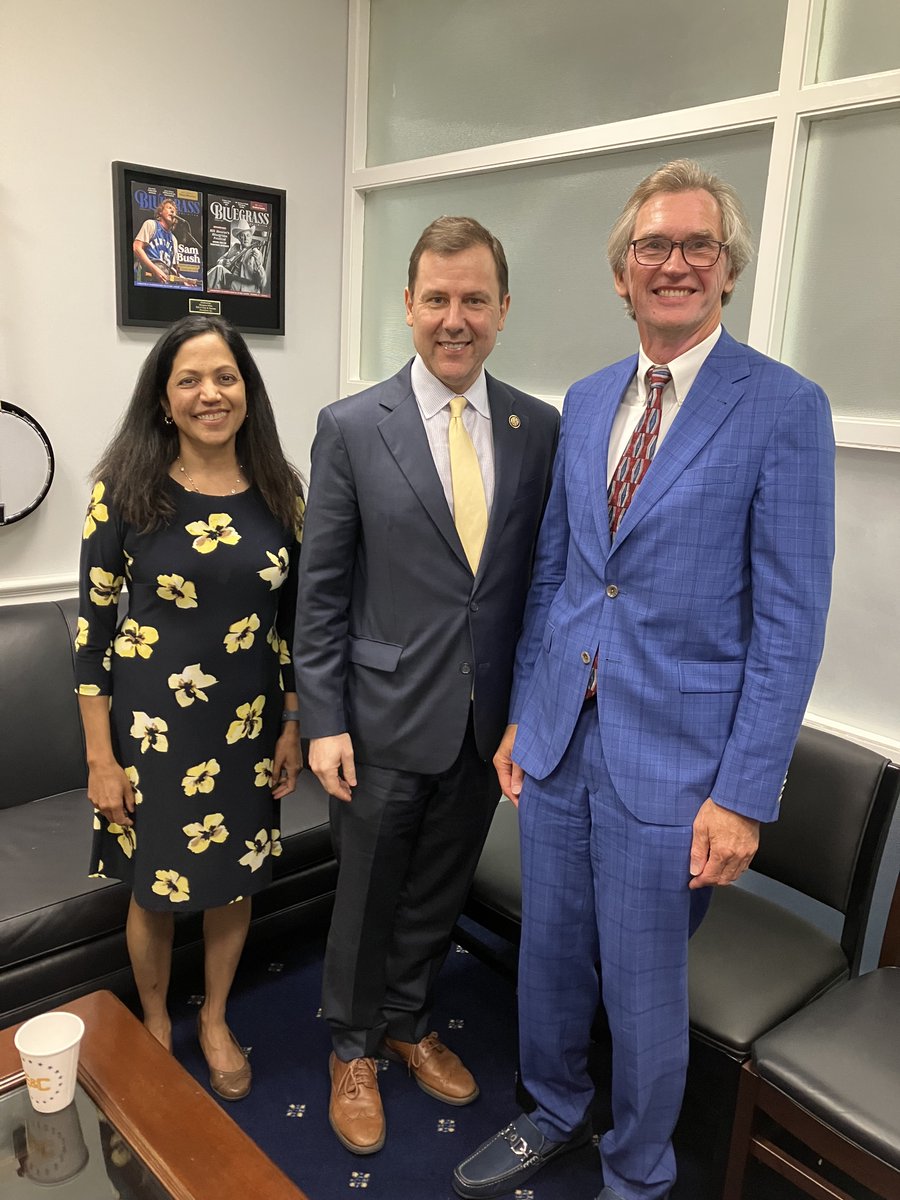 SpecialtyDocs's tweet photo. Thank you @CongressmanKean, for meeting with @SpecialtyDocs to talk about fixing Prior Auth and working with @GOPDoctors to reform Medicare physician reimbursement! #ASMFLYIN https://t.co/fmBDDyA2qi