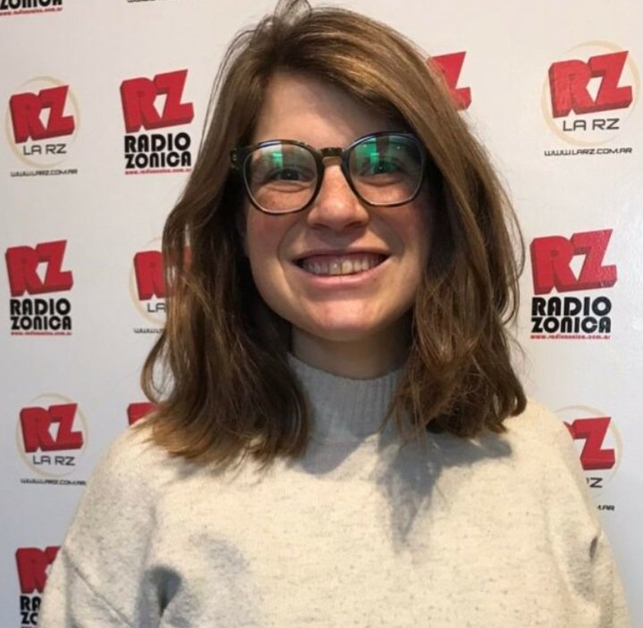 betoelperonista's tweet photo. A Delfina @rossi_delfina la Rajaron del Nación era y es Economista con un Máster,Lanari es periodista,panelista microfonista y Hace Crucigramas. ✌️👇 https://t.co/Xc2Xj1hPZb
