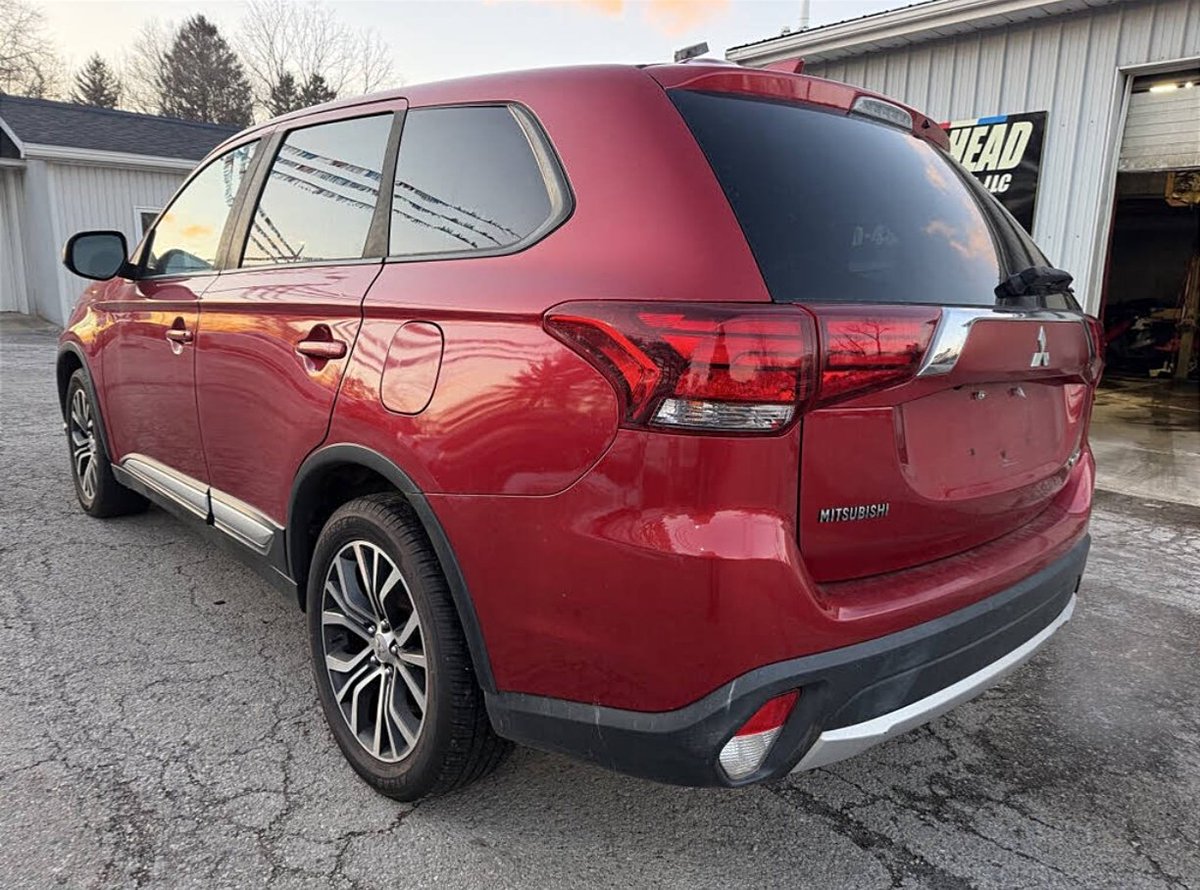 nanacgi's tweet photo. 💢Ghs 120k (buying and shipping)

🚗 2018 Mitsubishi Outlander ESS-AWC 

📍Third row seating
📍Clean title https://t.co/VDgmLOH2PR