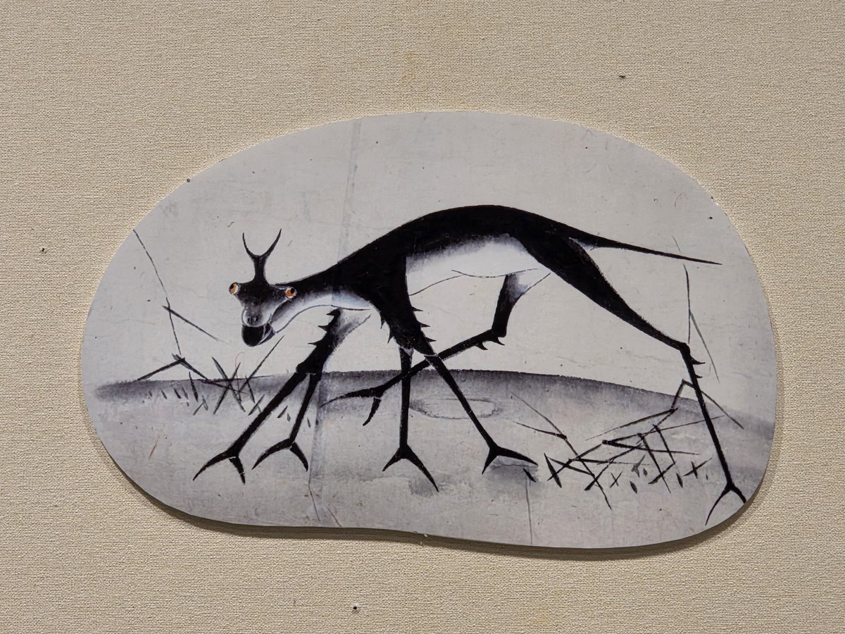 akatoki0's tweet photo. #鳥取県湯旅  21
·今回の旅の目的「妖怪・幻獣づくし展」を、鳥取県立博物館で鑑賞
·なんでも鑑定団で紹介された《筑前化物絵巻》はキャラがたっていて面白い！他に人魚や件(くだん)の剥製や、伝承記録などなど。一世を風靡したアマビエ様も
·山、海、動物と自然界との共存「境界」の意識 https://t.co/cN6g3Pb7XS