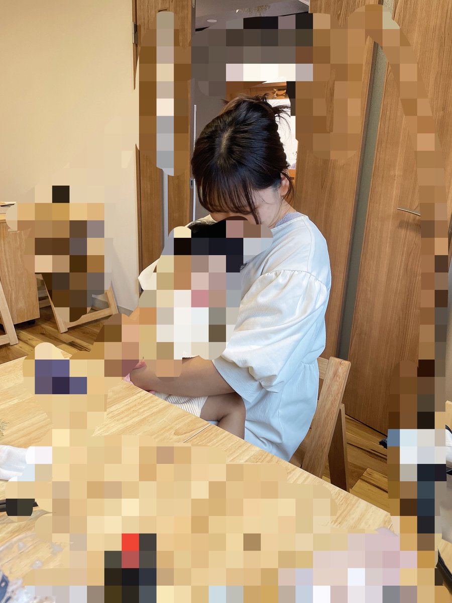 noarichan's tweet photo. 水族館楽しんだあとは旦那ちんぽをしゃぶりまくる嫁ちゃん🤭💕胸チラしまくりで周りのおじさんたちの視線がエグかった笑

エロい妻のジュポジュポ音聞いてください💕いいねとRPでもっと投稿するモチベになります、エロいと思ったらコメントも欲しいです💕💕
#嫁晒し ＃人妻・主婦 
＃オナペ https://t.co/NgvZOzBu0d