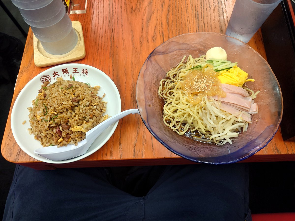 rs_fuso's tweet photo. 昨日は猛暑の炎天下の下、お仕事を

冷し中華が最高に美味かった

月曜の晩は名古屋嬢の店と鳥貴族で呑んで、３連休でだれ切って体に溜まりまくった毒素が汗で流れ出た感じでスッキリ

週末は焼津での呑みだす https://t.co/wXNGaH9tsc