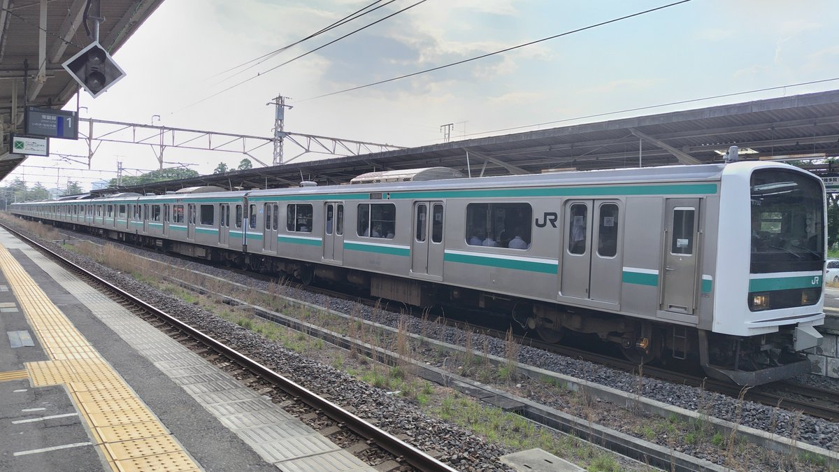 YuClock_JJ501's tweet photo. おはようございます
しばらく車通学だったため、久々に528M水戸行で水戸へ向かいます。
乗車電は昨日復帰したK702編成、バスがギリギリだった都合で少々雑な撮影になってしまいました… https://t.co/VgY9v2nqbP