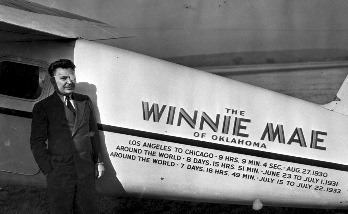 HistoryMattersX's tweet photo. 🇺🇲 Saturday #22July 1933: Wiley #Post (1898–1935), a one-eyed American #pilot, became the first pilot to complete a #soloflight around the world.
#WileyPost completed this trip in 7 days, 18 hrs, and 49 mins in his #Lockheed Vega 5B, “the #WinnieMae of Oklahoma” (Reg. NC-105-W). https://t.co/eeQNYXTWl4