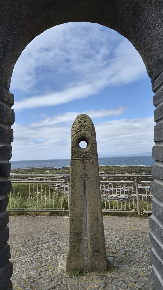 mylastsatoshi's tweet photo. Rock of the birds.

#CarraigenaNean
#Rockofthebirds
#BrendanMcGloin
#Bundoran
#Donegal
#Sculpture
#SlieveLeague
#LookingGlass
#SlieveLiag
#LoveDonegal
#VisitIreland 
#Monolithe https://t.co/A25Z8usQiI