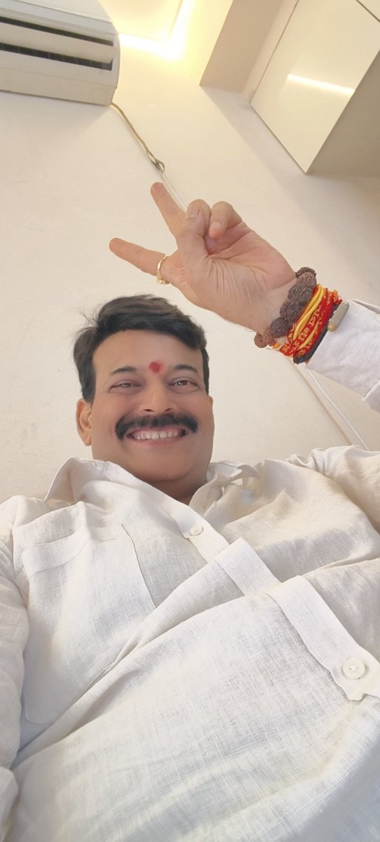 ranjeetkrshukla's tweet photo. As long as you continue to create value and generate returns, you will continue to earn the trust of your investors. When investors believe that your efforts can generate real benefits for them, they will continue to stand by you.

But maintaining that trust requires even greater dedication. The more you work for your investors and focus on creating value for them, the higher you will rise.

Always keep your investors at the centre of your vision. Your speed of execution must be extremely fast, because the market is open to everyone. However, your thinking must be so deep, innovative, and far ahead of the competition that others cannot easily think the way you do.

Never become obsessed with being different merely for the sake of being different. Instead, focus on solving problems in a way that others have not yet imagined. That is where true growth, trust, and long-term success are created.