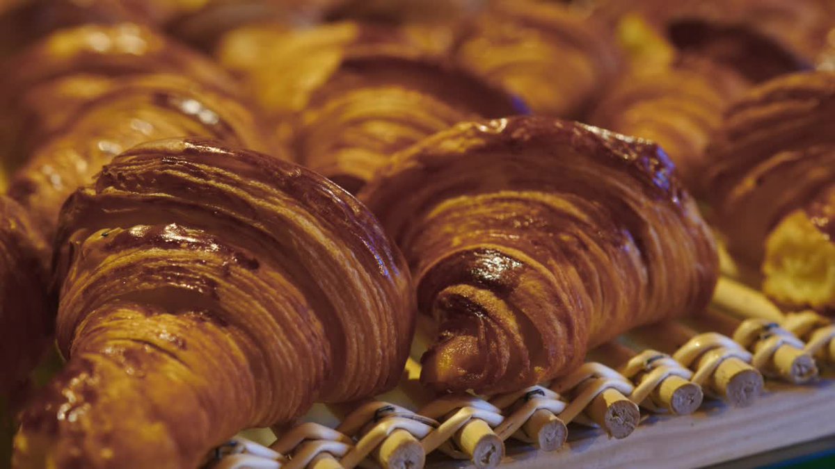 AsmodeChristine's tweet photo. Just pulled warm, flaky croissants from the oven—crisp edges, buttery aroma, perfect start to the weekend , https://t.co/kHimMbisq2