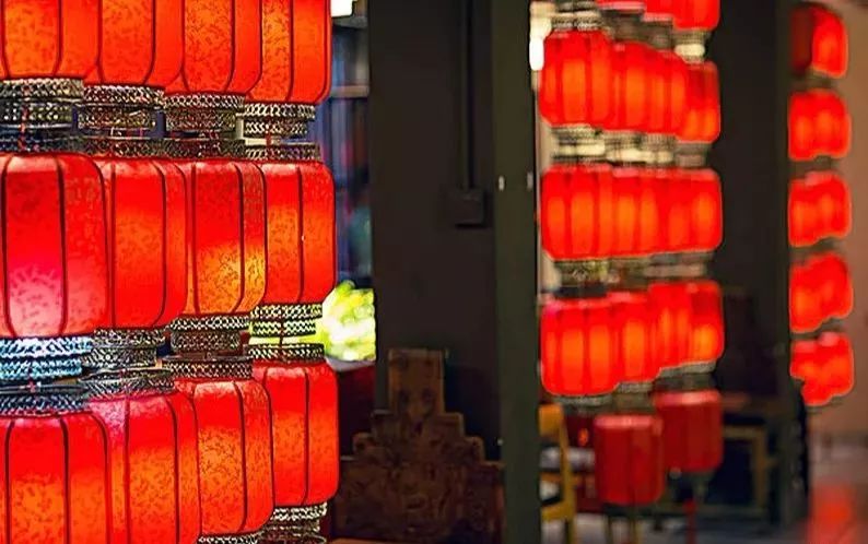 uiniui2's tweet photo. Happy Lunar New Year! May your days be filled with warmth, luck and sweet moments with loved ones. https://t.co/Jxpl9sP1ra
