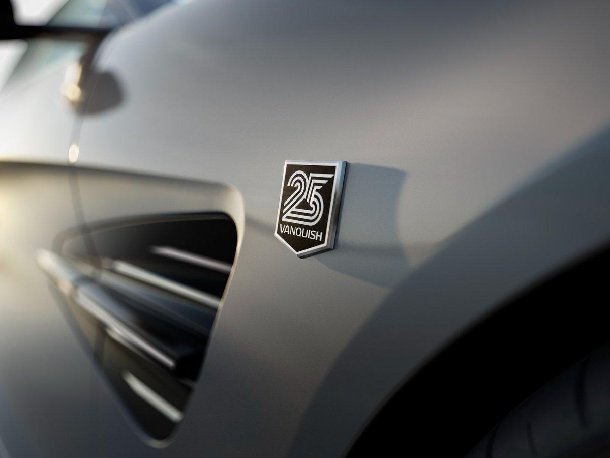 astonmartin tweet picture