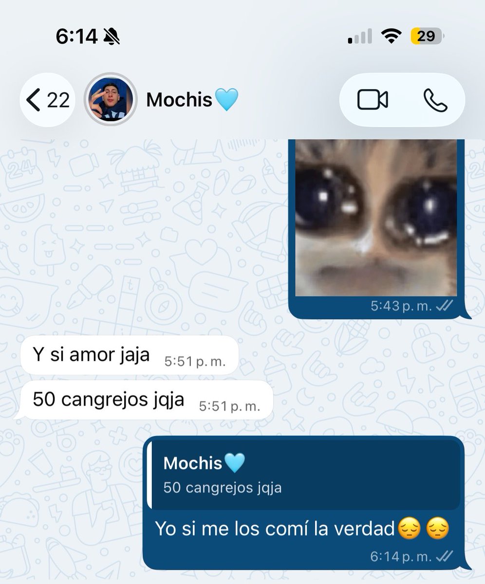 scaaaarrrlet's tweet photo. Por que creen que no me comería 50 cangrejos??😔😔 https://t.co/zE1IdP7OsM