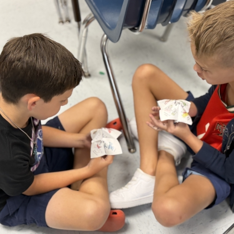 NAUES2024's tweet photo. Fourth graders in Mrs. Budreauโs class made multiplication practice fun! ๐งฎโ๏ธ Students colored and folded multiplication fortune tellers, then partnered up to practice their math facts using the interactive โfun flaps.โ ๐๐๐ฌ #NAUES #FourthGrade #MathIsFun https://t.co/odiemDkKFe