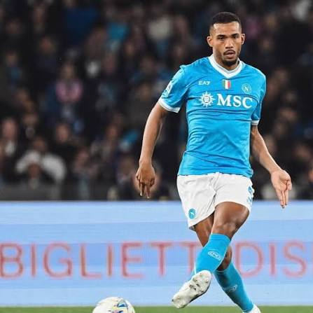 central_povo's tweet photo. SEM CLUBE | Juan Jesus é bom reforço? https://t.co/xLu6qeKXgv