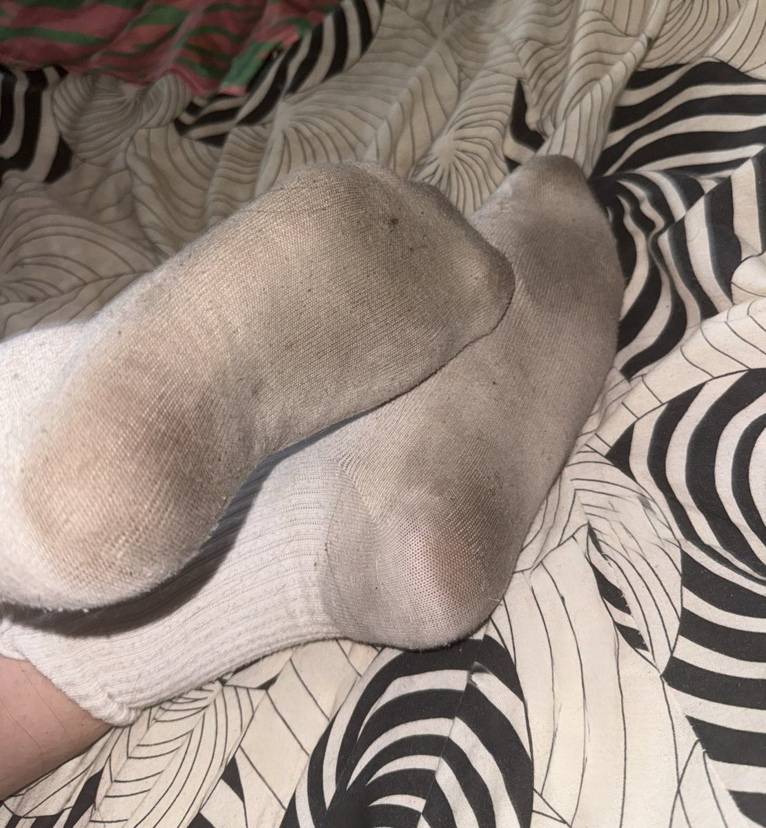 kowboykarol8's tweet photo. Oops! guess your sweaty smelly dirty sock addiction just got worse <3 loser https://t.co/v4dEAUXTLb