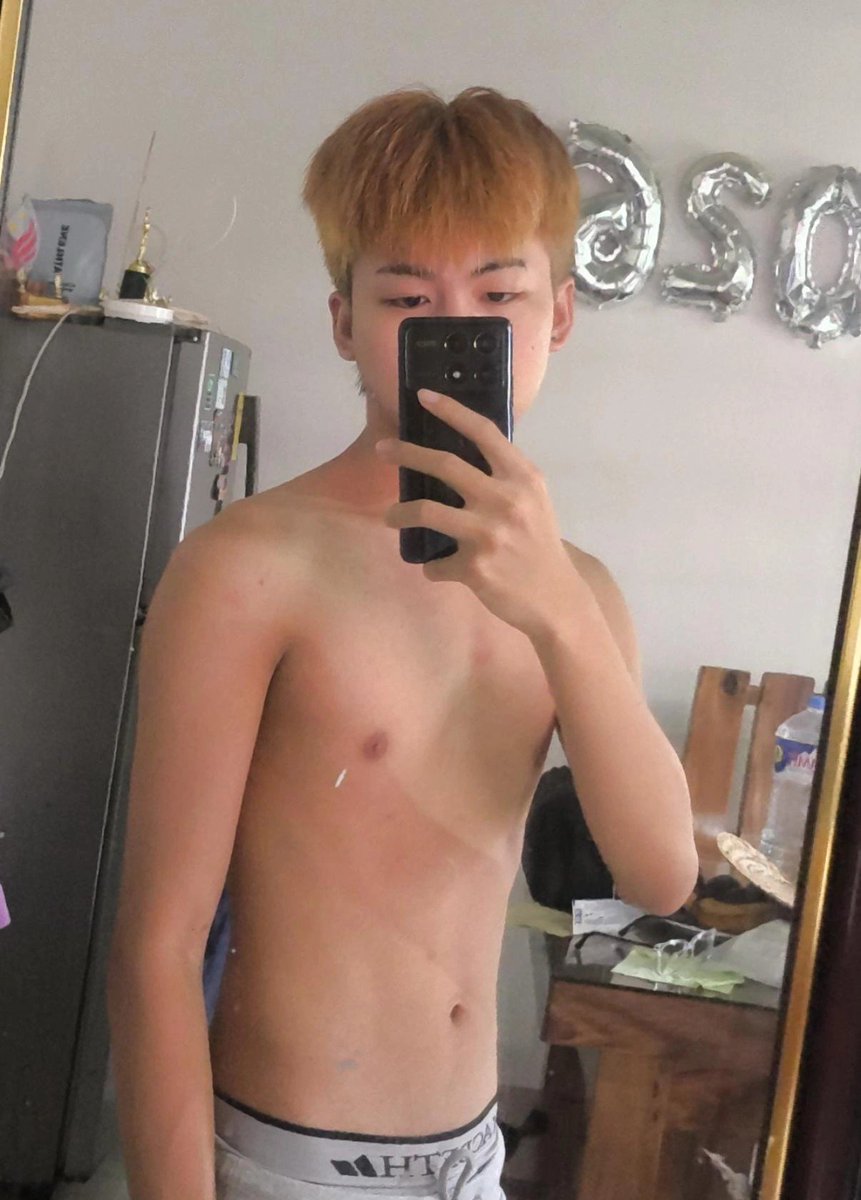 leesun_0's tweet photo. kelan kaya ko maddetwink https://t.co/MdU44I0XvV