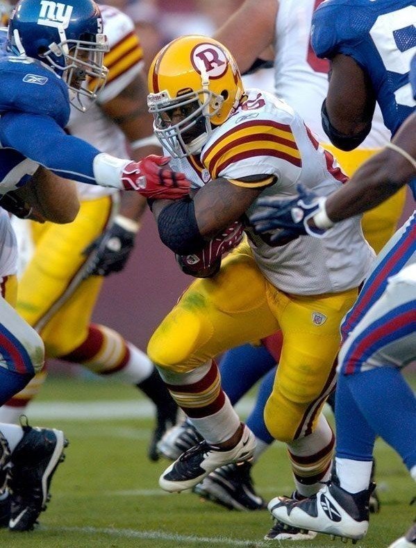 FB_Helmet_Guy's tweet photo. Always loved these "Vince Lombardi" Redskins uniforms even though they were Packers inspired.

Thoughts on these uniforms? 👍👎? https://t.co/X98lNpfebh