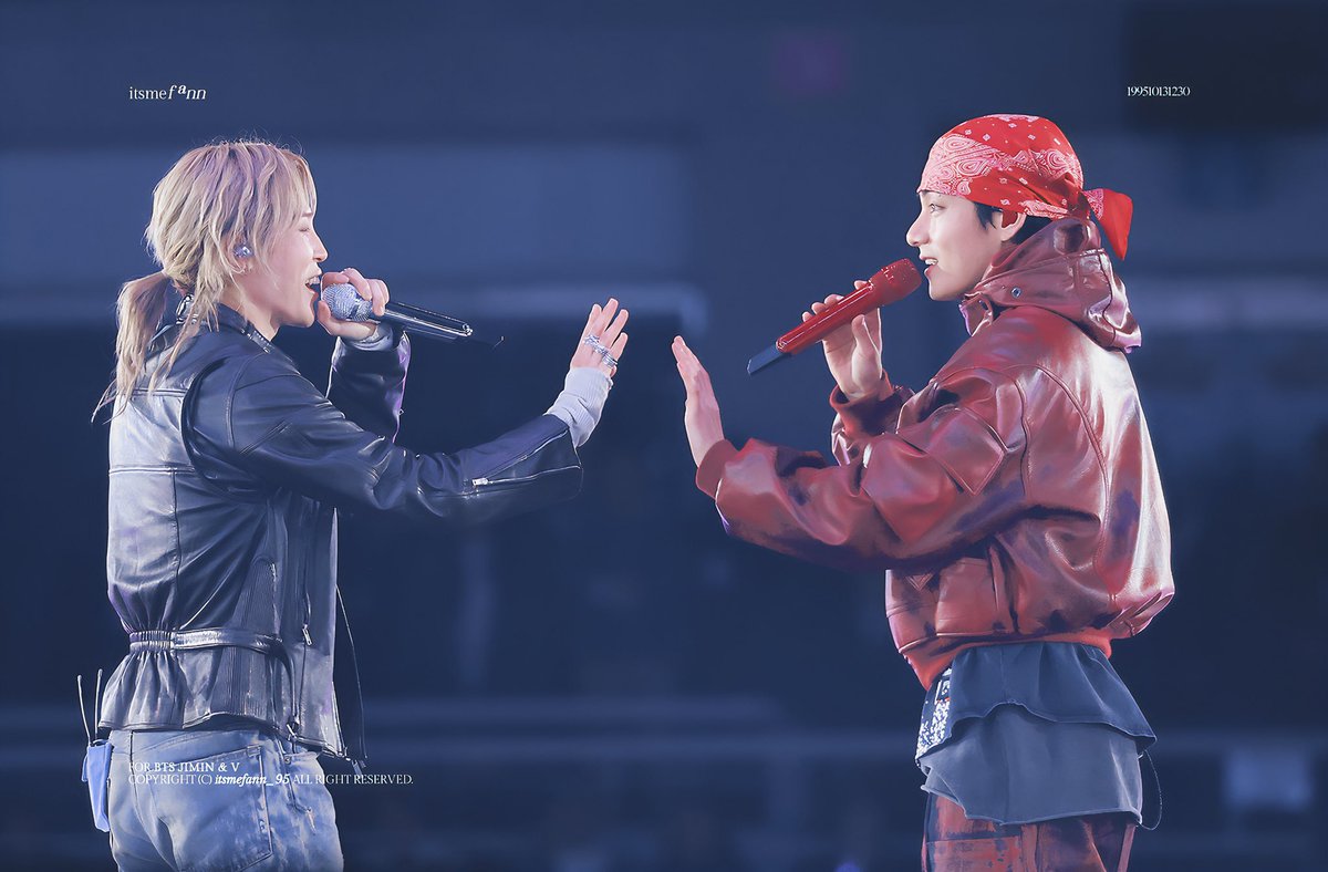 vmnjieun's tweet photo. star crossed lovers https://t.co/8EONwk8C4Q