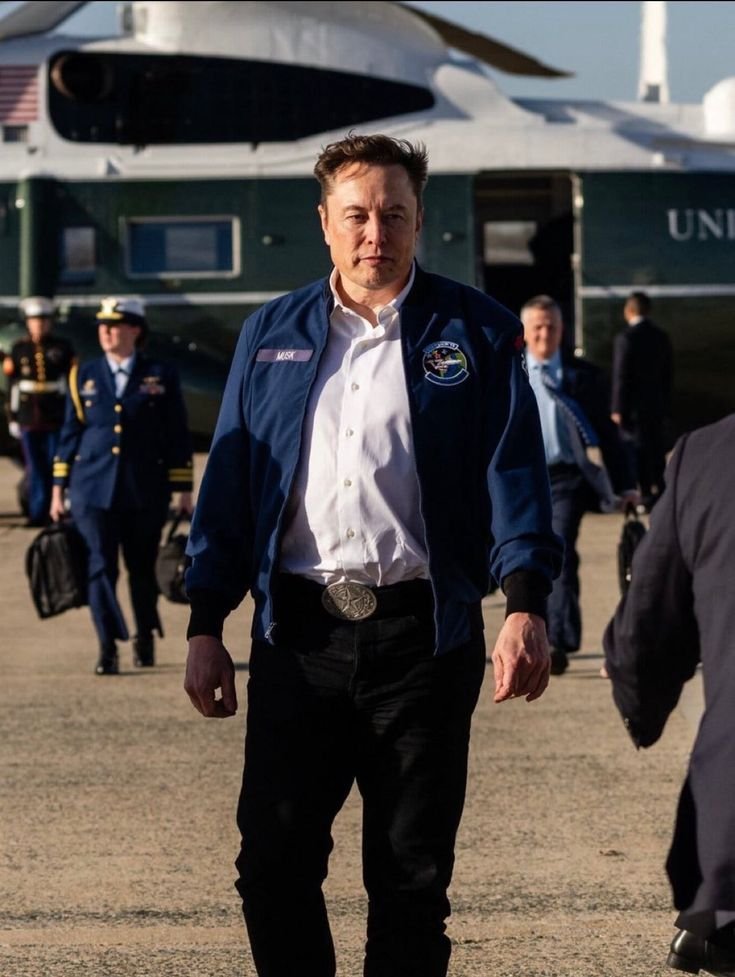 WIFocus345's tweet photo. If Elon Musk were invited to serve in a top U.S. government role, would you support it? 🇺🇸

🅰️ Yes 👍
🅱️ No 👎

💬 Be respectful in the comments. What's your opinion? https://t.co/Jnpp9u5lwG