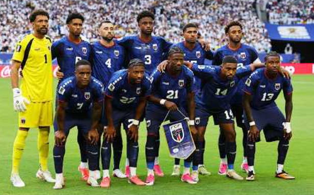 ALECMORRIScr7's tweet photo. @EnsedeCiencia ÉSTA ES LA VERDADERA SELECCIÓN QUE SE GANÓ LA ADMIRACIÓN, EL RESPETO Y EL CARIÑO MUNDIAL. JUGARON COMO GUERREROS Y SUPIERON PERDER CON HONOR. "LA GRANDEZA DE LOS HOMBRES, SE MIDE POR LA TALLA DE SUS ACTOS"... https://t.co/dTq3Lgt73g