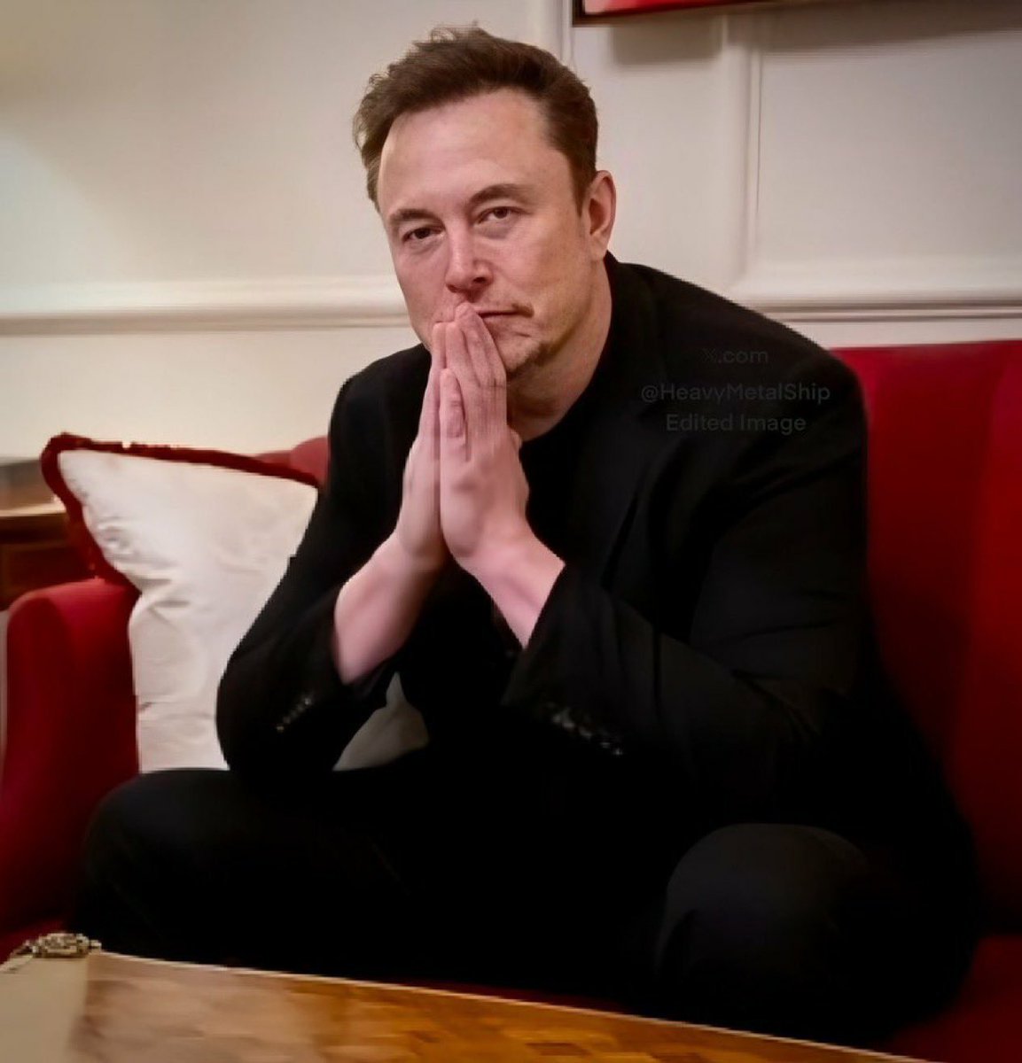 JohnStringer_3's tweet photo. Be honest 

What made you a fan of Elon Musk?

A. Personality 
B. Leadership 
C. Money
D. Intelligence

#Cybertruck
#ModelS
#Model3
#ModelX
#ModelY
#TeslaEnergy
#Neuralink
#TheBoringCompany https://t.co/91aVRZgA8o