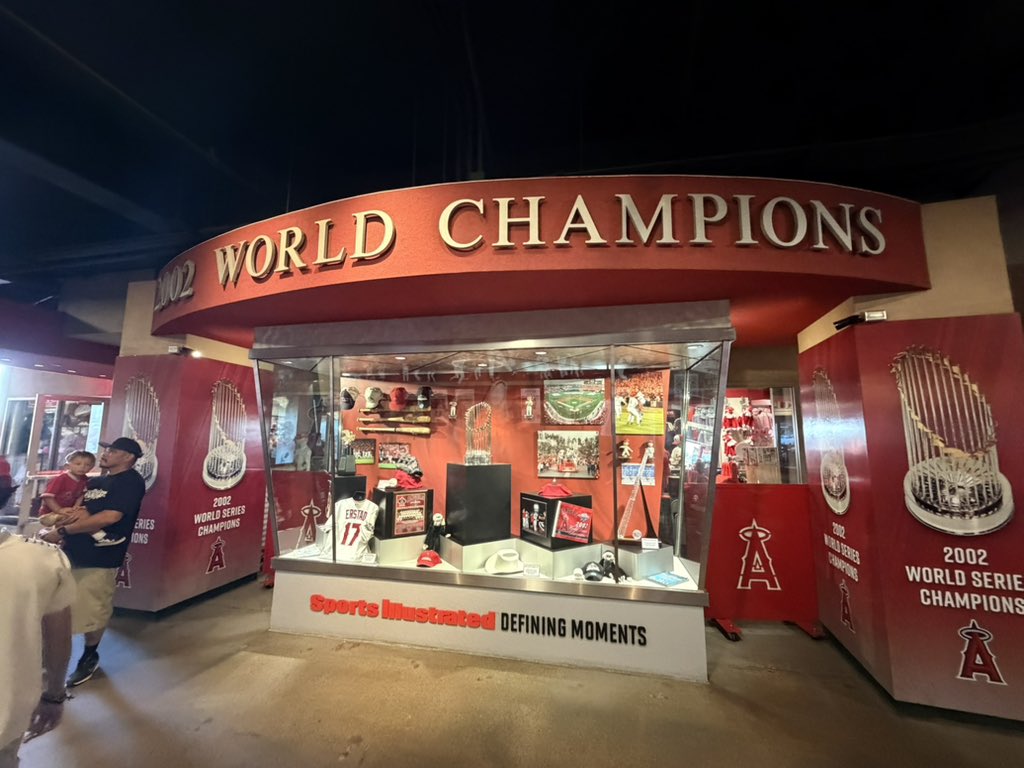 JustinHou9's tweet photo. Front row! Can’t wait for the incredible action and the thrill of having a ball come flying our way! ⚾️ https://t.co/7hubsbcxiR