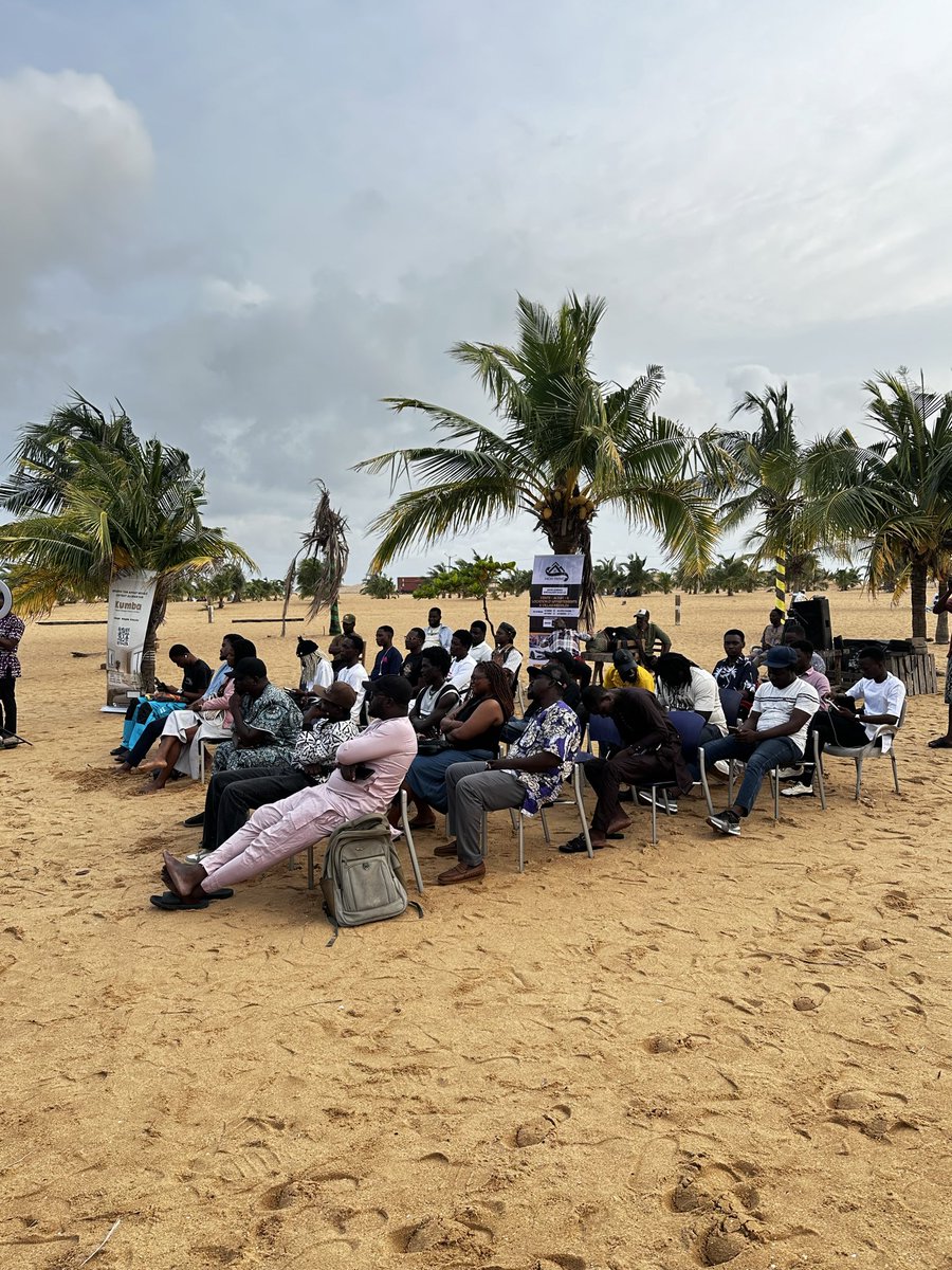 vibesheritages's tweet photo. Le Talk-Showbiz spécial Dalah'sh Kankpé Festival #11 s’est déroulé dans une ambiance exceptionnelle !
Des échanges captivants, des moments de partage authentiques et des invités qui se sont sentis à l’aise, appréciant pleinement cette belle expérience. https://t.co/a7mYyAvctm
