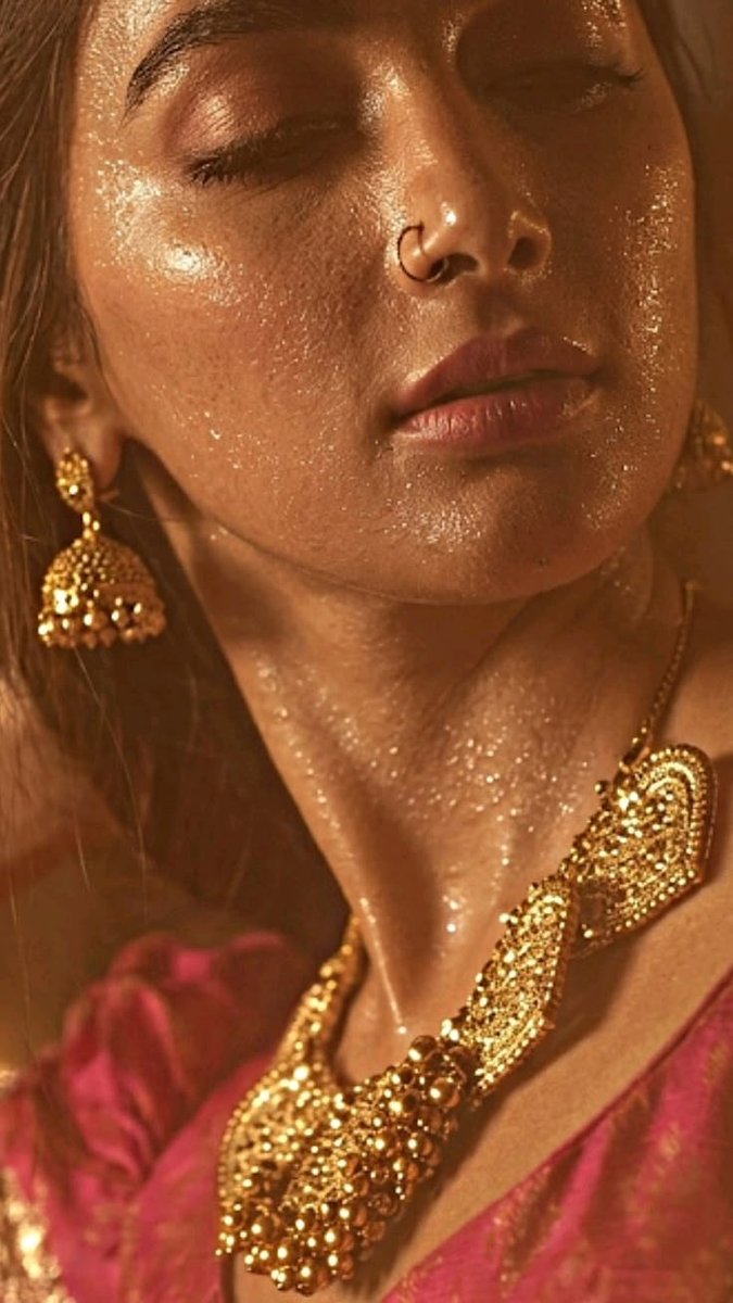 StarDose9's tweet photo. #PoojaHegde #Facecard https://t.co/Neb077Whho