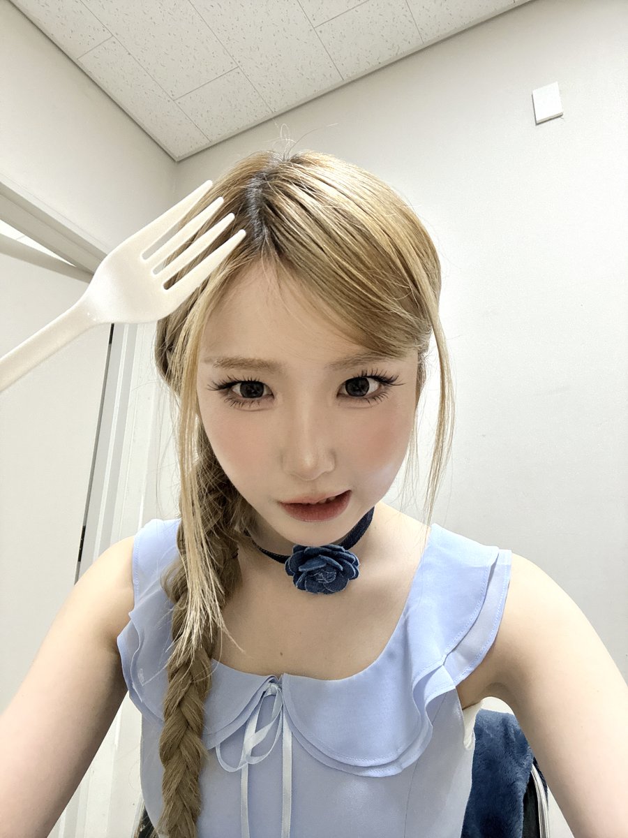 sa2m2nam3's tweet photo. #SAY_HITOMI

점심 맛냠하세유🐹🍽️

#HITOMI #히토미 #ヒトミ
#SAYMYNAME #세이마이네임 #SMN #セマネ https://t.co/3ghnxMKI9z
