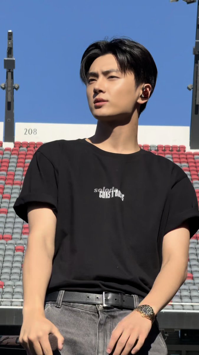 catstarjay's tweet photo. 뜨아억 . . . . . https://t.co/vhNB5rn1U9