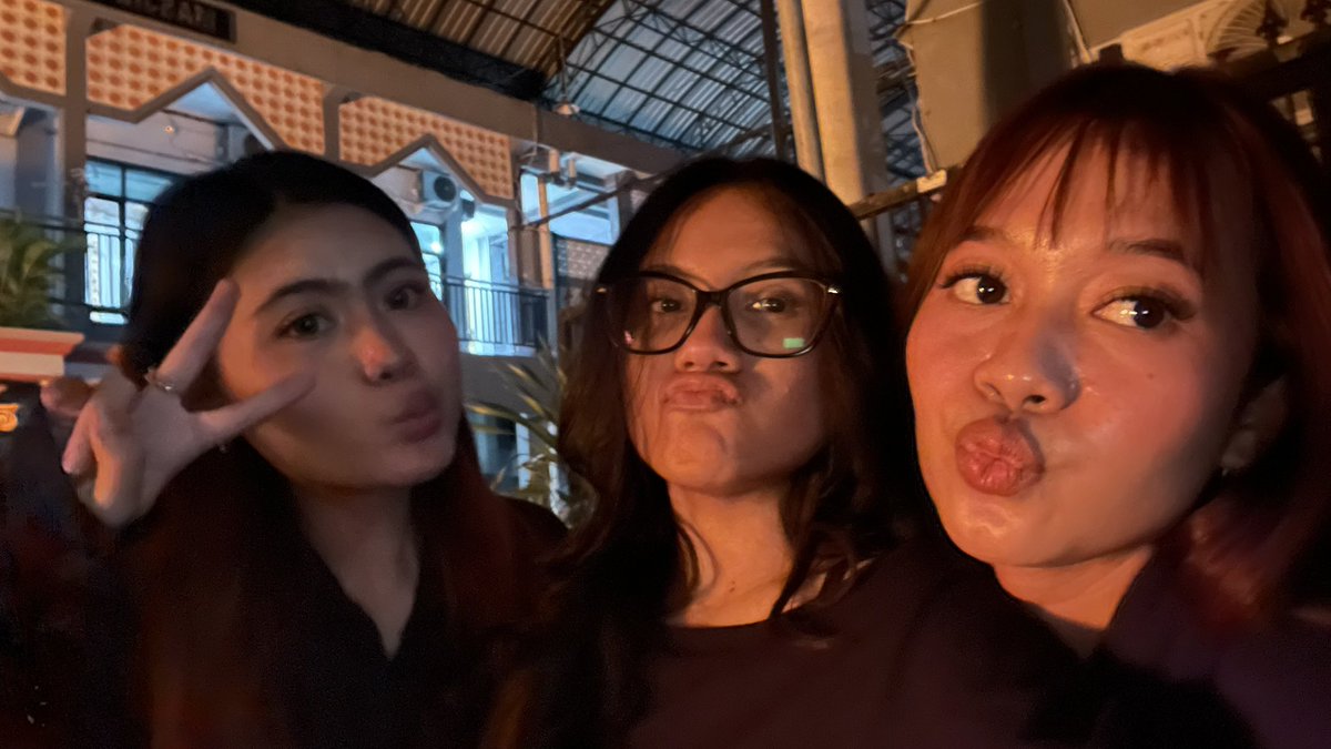 6lue0cean's tweet photo. kalo ini teman" ku selamanyaa https://t.co/6lJxplqh2Q