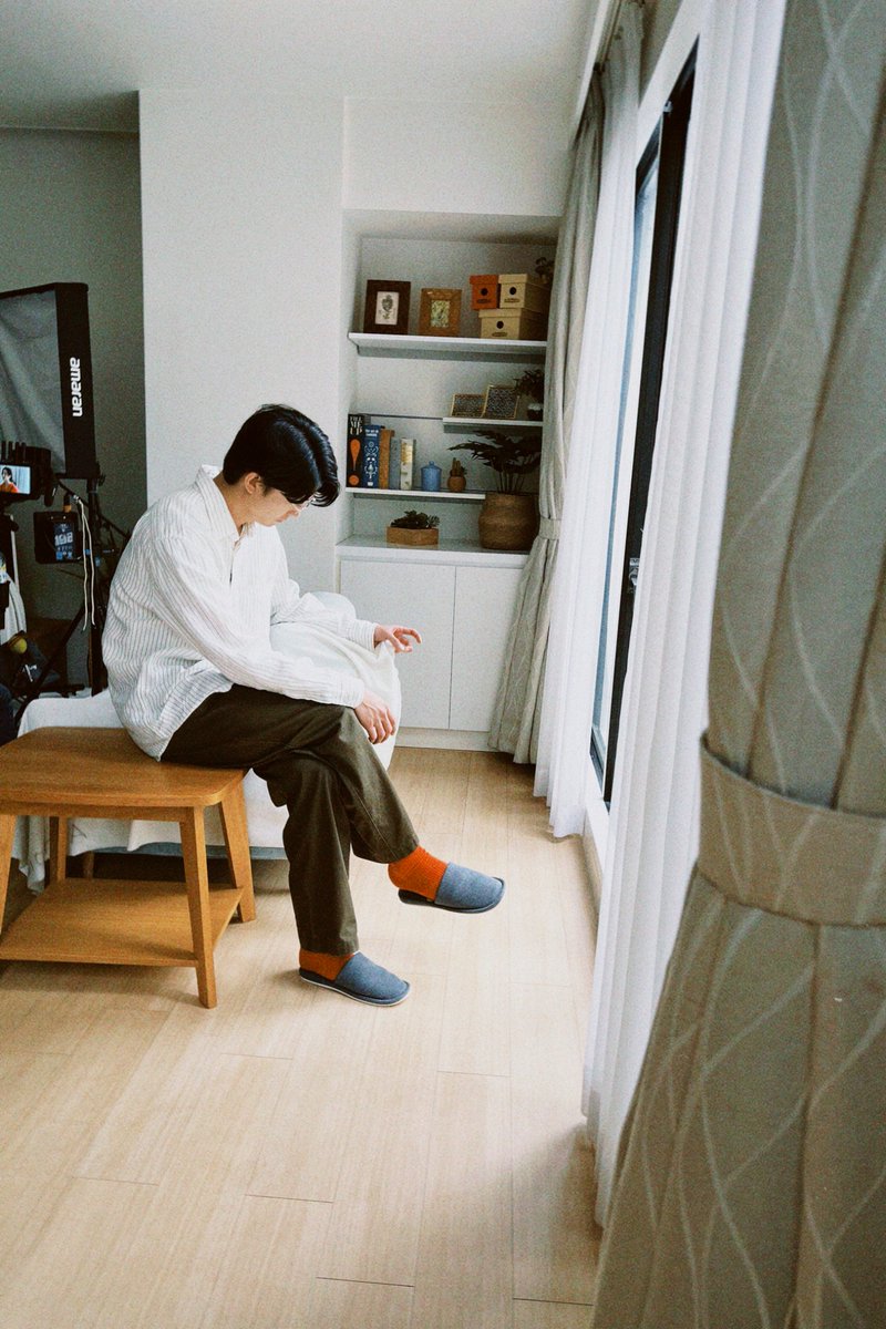 taberudake_tx's tweet photo. 🍽️ ✧ 𝐨𝐟𝐟 𝐬𝐡𝐨𝐭 ✧ 🥀

PCに向かう真剣な横顔から、
ワインタイムまで…🍷💭
タキ(#早見あかり)とレイ(#伊藤健太郎)のまったり時間をのぞき見👀

U-NEXT＆TVerにて配信.ᐟ📺
ドラマ『#一緒にごはんをたべるだけ』
毎週木曜深夜𝟐𝟒:𝟎𝟎〜放送中.ᐟ

☑︎U-NEXTにて見放題独占配信.ᐟ
☑︎TVerで無料見逃し配信.ᐟ
▶︎▶︎https://t.co/bOwdezuYYC
▶︎▶︎https://t.co/Z6inkgdg5U