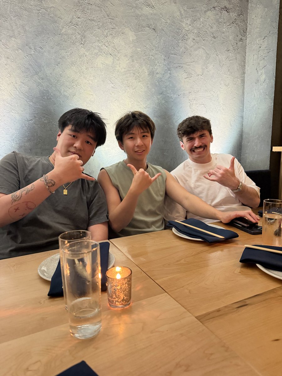 SolLunix's tweet photo. Plotting with @voided &amp; @Recchoo https://t.co/CRCedHCTlE