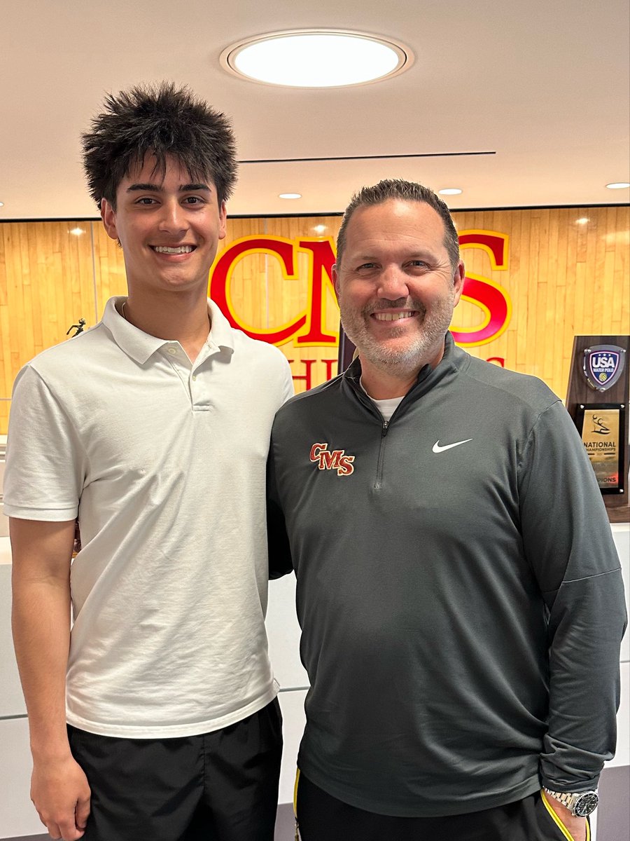 CMFinch2027's tweet photo. After a great conversation with @CoachSweeneyCMS and the support of @sammeinhard through the recruitment process, I am grateful to share that I have received an offer from @CMSStagsFB 🏈🦌 
#GoStags #d3fb #offerszn #CMSFootball #OnFromStrengthToStrength 

@aws_football @PrepRedzoneWA @BrandonLeeFX @NickFarman55 @JordanJ_ @AndrewNemec @PrepRedzone @SchwartzAthSpot @Forswags @5StarScouting