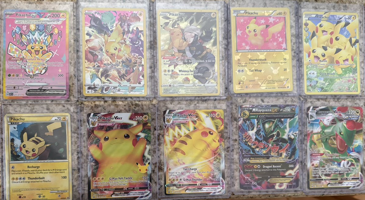Vicky112307's tweet photo. My Pokemon cards pickup from BK TCG Show at Brooklyn College!! 🙂 https://t.co/BkBiygsPif