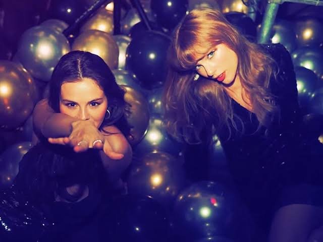 TheTSDaily's tweet photo. Happy 34th Birthday to Selena Gomez! 🎉🤍

Taylor Swift once said:

"I knew from when I met her I would always have her back." https://t.co/ge5tkoV8KU
