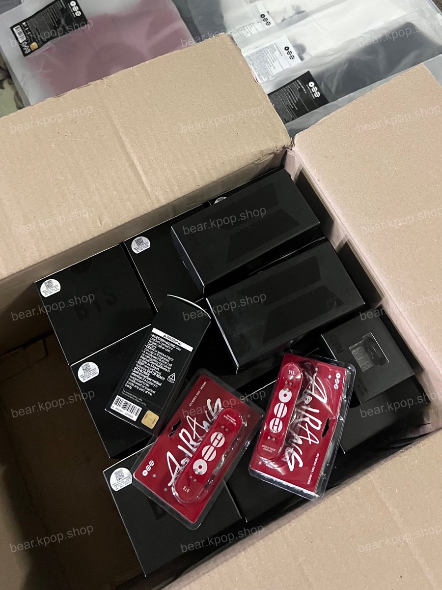 _______bexr's tweet photo. แท่งไฟเวอร์ 4 คุณแบร์พร้อมส่งมาแล้วค่าาา

รอบนี้มีว่างแค่ 4 แท่งนะคะ
ราคา 2,500 รวมส่ง จัดส่งศุกร์นี้ค่ะ

ใครรับรีบด่วนเลยน้าาาา 🙇🏻‍♀️🙏🏻
#ตลาดนัดบังทัน #ตลาดนัดรถไฟฟ้าบังทัน https://t.co/W0x66II8BD
