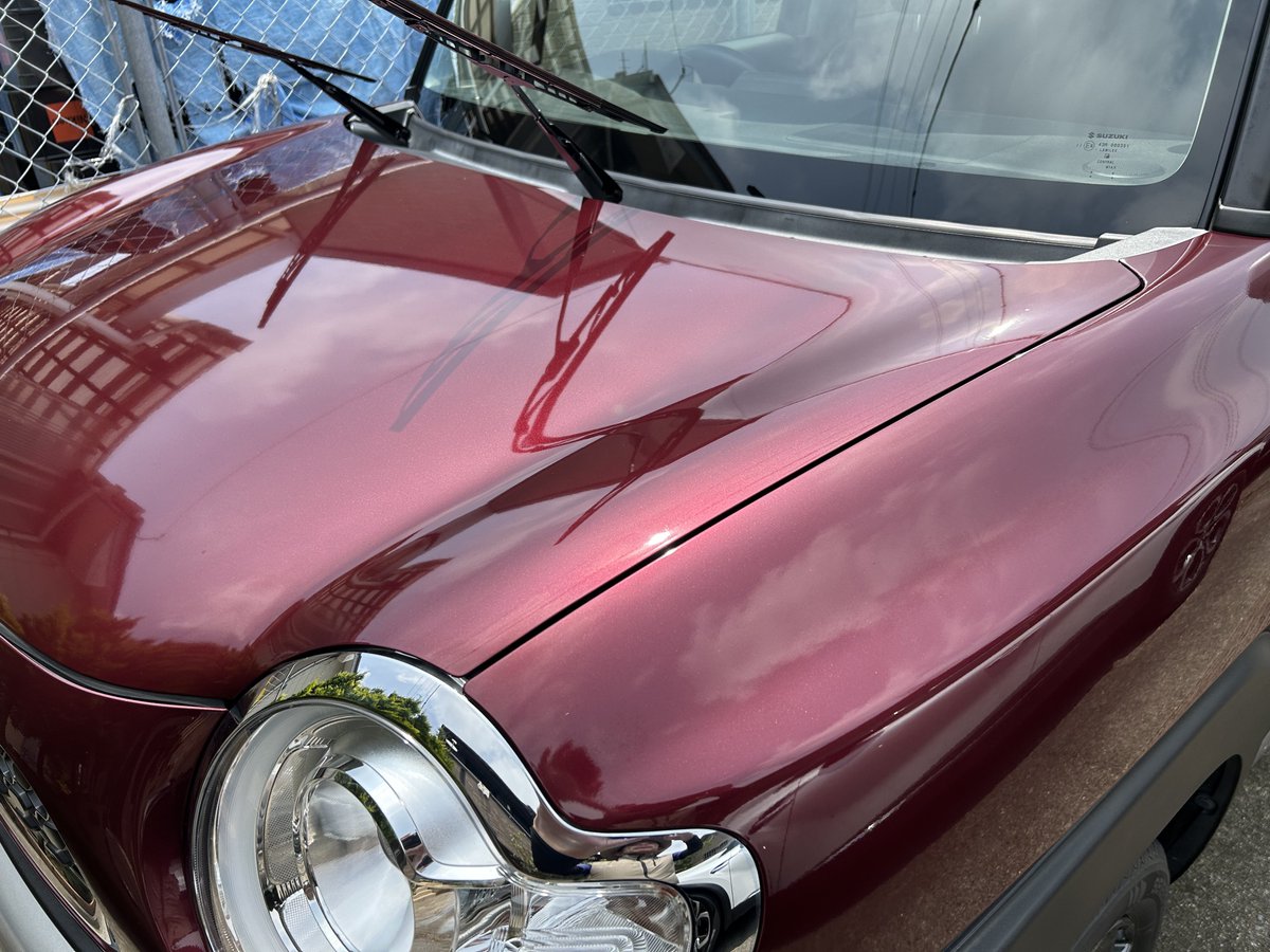 9ri_i's tweet photo. 日曜日の洗車　クロスビー

酷暑対策で朝7時から洗車😋
ガレセラさんのV4シャンプー1000倍希釈で洗いつつ、ガレクラさんのTFRで汚れ除去して濯いで拭き上げし、カルナバジュースでコーティング。
樹脂パーツはワックスウォッシュさんのRUBBER &amp; TRIM DRESSERで完了です✌️
#waxwash 
#garageklein https://t.co/trnbd2MXPc