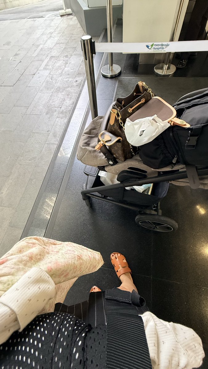 Han12Miya's tweet photo. Kalo pergi bawa bayik kemana mana bawaannya seabrek mana sendirian🤦🏼‍♀️ https://t.co/fhr2fe3jIx