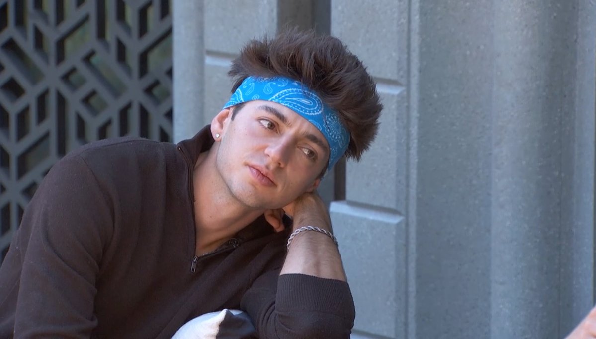 89razorskate20's tweet photo. ⌛️WEEK  2, REPOST &amp; LIKE If You’re Team DREW! #BB28 https://t.co/SjepIyjXYs