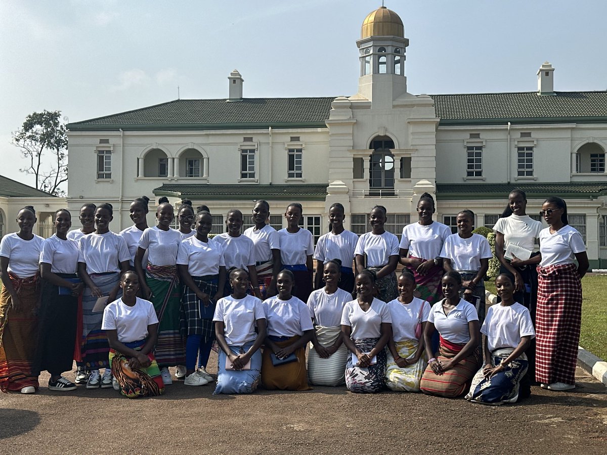 DaphineHeide's tweet photo. You deserve to hear about the Buganda Royal Palace’s great stories. https://t.co/eXHWqgT0Xs