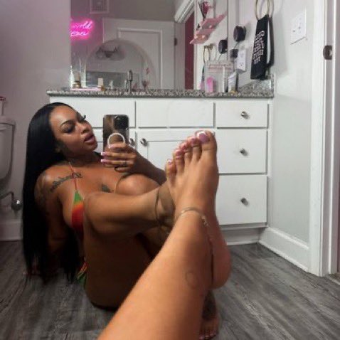 LILMISSTEEnut's tweet photo. Who’s up I'm horny  🥵💦
#Mississippilinks #Mississippi #mississippifreaks #pascagoula  #jacksonMS #Tupelofreaks #Hattiesburg #gulfportfreaks #Vicksburg #biloxi #Starkville #ridgeland #Southaven  #228freaks #662freaks #601freaks https://t.co/9pYfSO2BFO