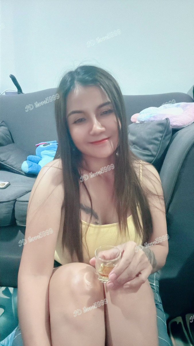 zneyhuraq's tweet photo. เห็นแตงโมชอบกินเหล้า บางวันก็กินเบียร์ นะ😋 สุดท้ายแตงโมก็เป็นคนดี เป็นหมอนวดที่ดี บริการดี ไม่มีผิดหวังแน่นอนค่ะ #นวดสุขสวัสดิ์ #นวดพระราม2 ทักบ้านเขียวหน้าโปรไฟล์นะคะ https://t.co/EzLMLZ0YR7