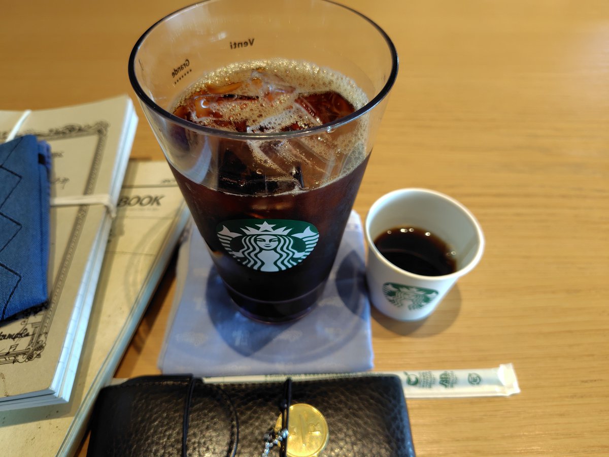 emyucom tweet picture