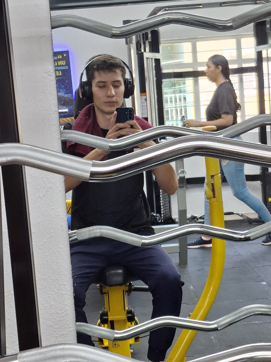 chukihdz03's tweet photo. Mood Fit✌🏻💥 https://t.co/QrXlP57zKe