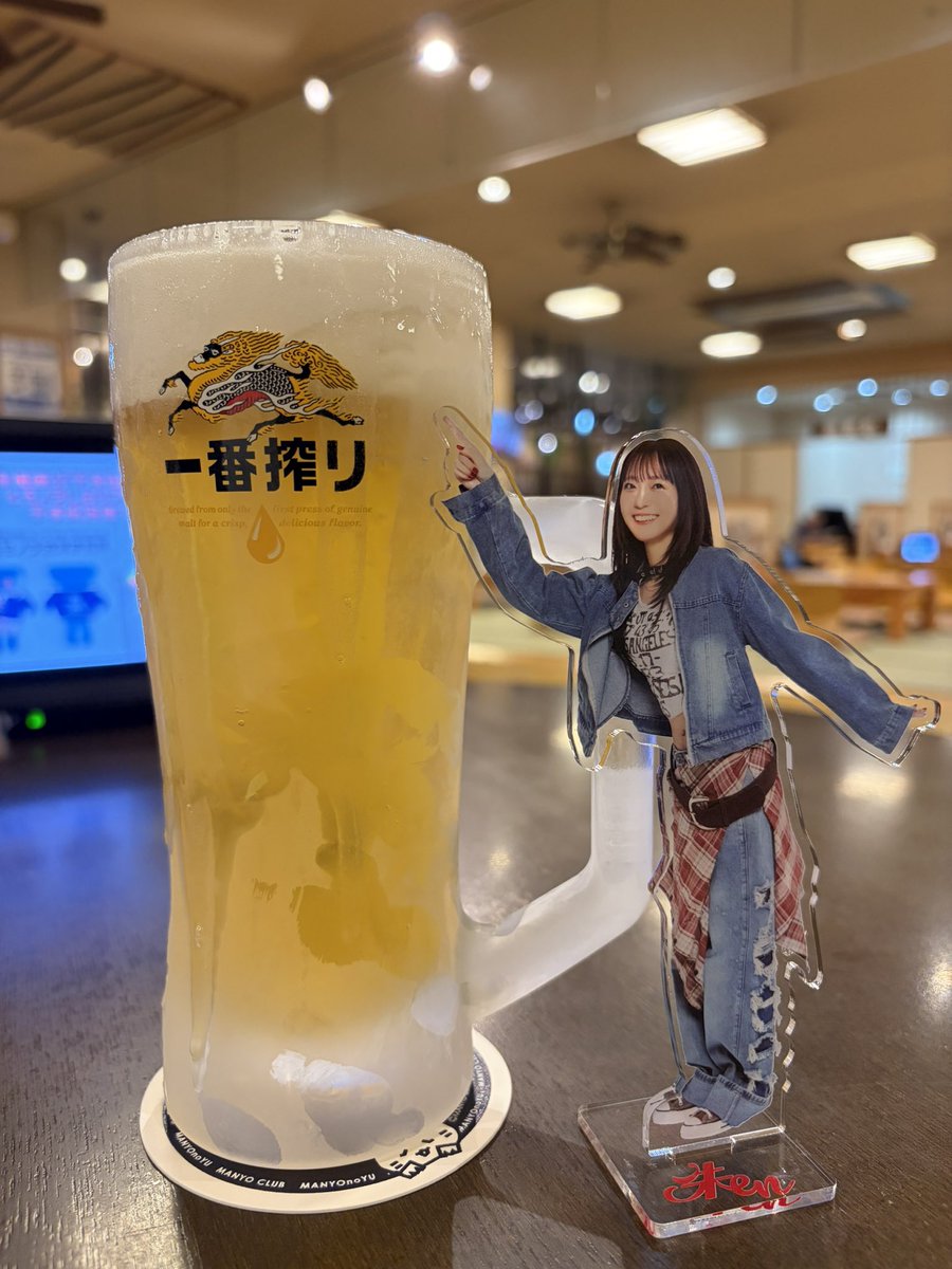 laxmi349's tweet photo. 5連休残り2日は沼津！
キャンプベアードのキャンプ後にすぐに万葉の湯に行って、そのあの沼津駅周辺をうろうろとしてましたよー。
今週末には夏祭りでまた沼津！
何回も沼津に行けるのは嬉しいねー https://t.co/lmdN8e1T6x