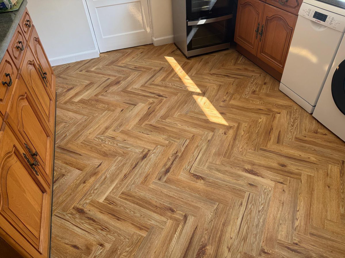 jantexcarpets's tweet photo. A few recent installations, no job too big or small for the Jantex team 😀
#jantexcongleton #congleton #cheshire #flooring https://t.co/aWCjo4kite