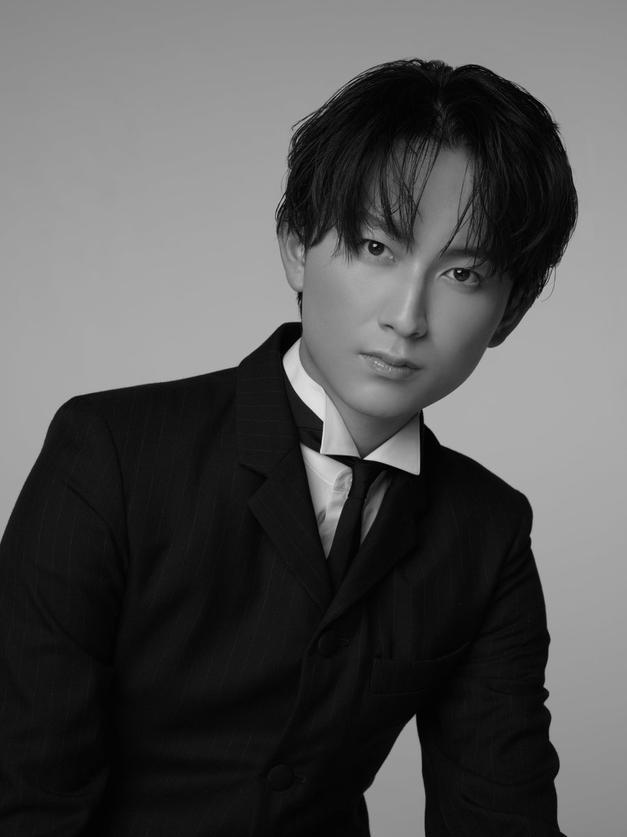 7order_official's tweet photo. 【📚出演情報】

#萩谷慧悟が、朗読劇『瓶詰めの海は寝室でリュズタンの夢をうたった 2026』に出演決定🦦✨

🗓️9月25日(金）
📍TODA HALL (東京)

本日より『Lucky's club』にてFC先行受付‼️
受付期間：7/22(水)12:00～7/29(水)23:59

https://t.co/IhPXr6pYEW

#7ORDER #SevenOrder https://t.co/em74KjwMVu