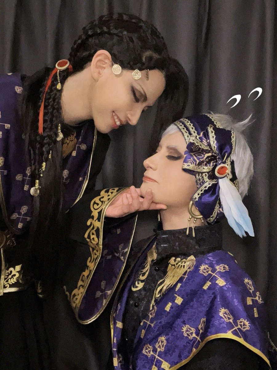 ele_cos_'s tweet photo. イケメンすぎて耐えられなくて恥ずかしがってる🦦 スネウィスってすごいね？？？
この距離でユニーク魔法喰らうんだぜ？？ https://t.co/b43JsONBR9