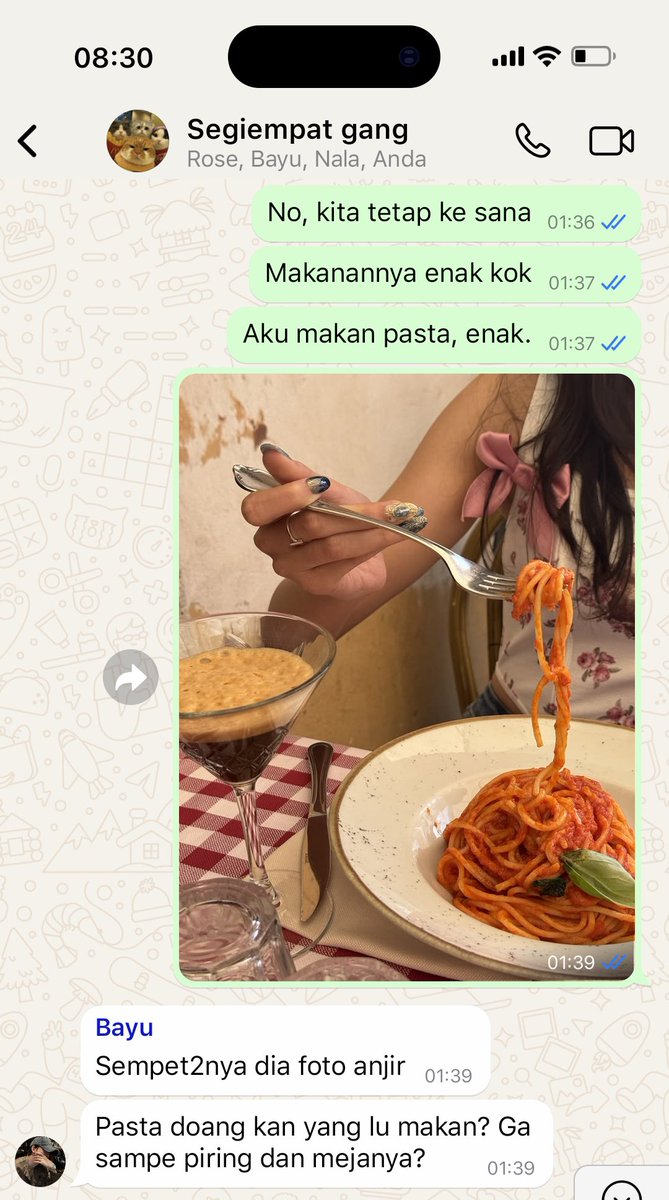 MegaaaQuee9770's tweet photo. —06
#warmoflove au
Otw TKP Putus cinta dan ketemu sama Chef ganteng lagi???
♡writenbyrubby https://t.co/LWhkfxg46m